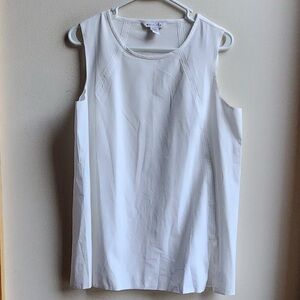 Athleta White Zephyr Refined Athletic Tank Top Size Medium